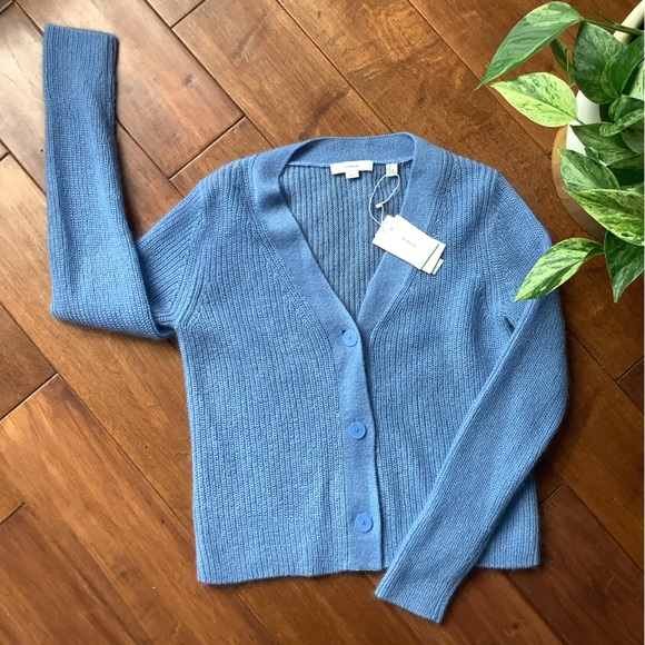 VINCE Cardigan - Picture 4 of 6